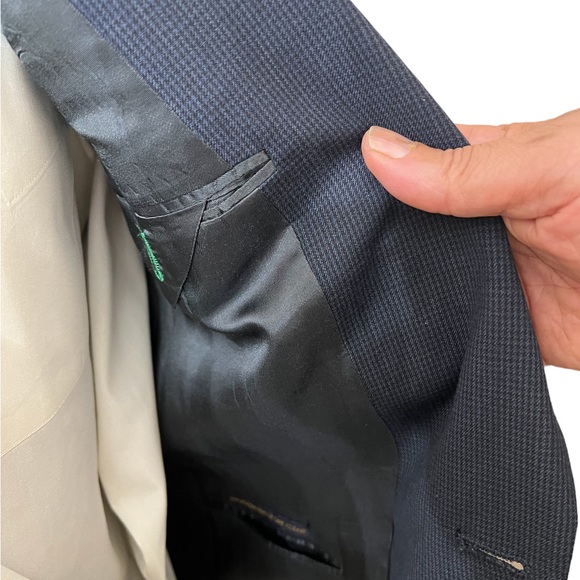 TOMMY HILFIGER MENS SPORTS BLAZER SIZE 43L TWO BUTTON FRONT. - Picture 5 of 11